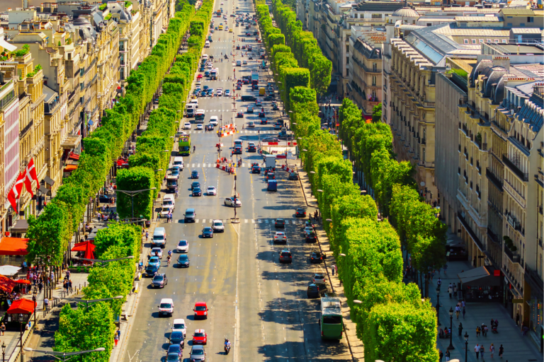 Luxury residences near Champs-Élysées and the Golden Triangle in Paris 8th arrondissement
